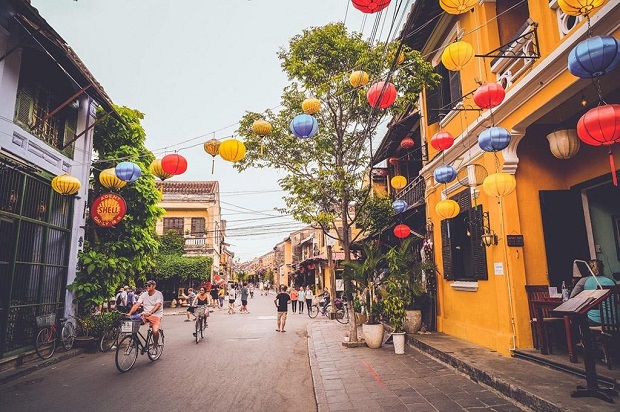Cập nhật lVé máy bay đi Hà Nội hôm nay